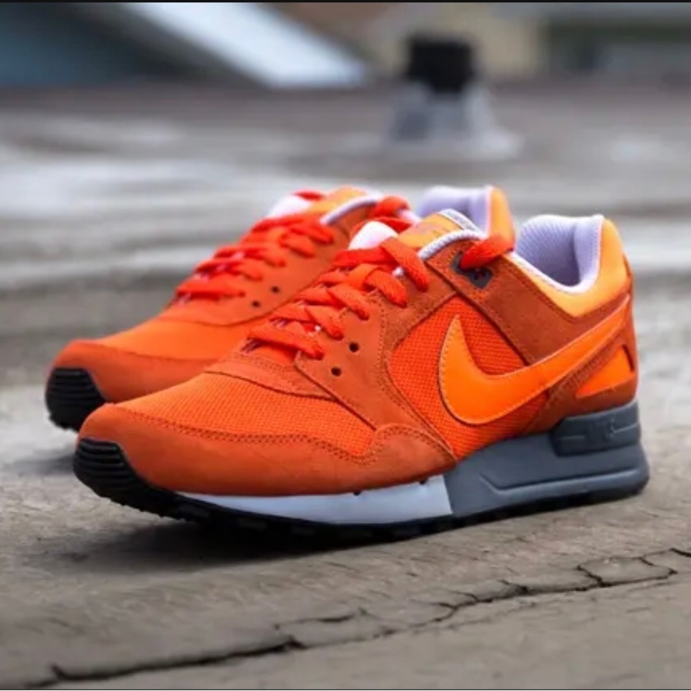 NIKE AIR PEGASUS 89 🔥Team Orange🔥NWOT size 10/US Men Never-Worn EUC w/out Box
